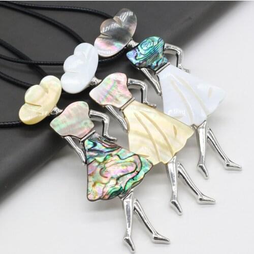 Natural Shell Pendant Back View Beautiful Elegant Cute Necklace Sweater Chain Exquisite Jewelry Gifts For Women And Men