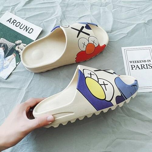 Fashion Summer Slippers Soft Outside Mens Slipper Beach Shoes Open Toe Comfortable Sandals Women