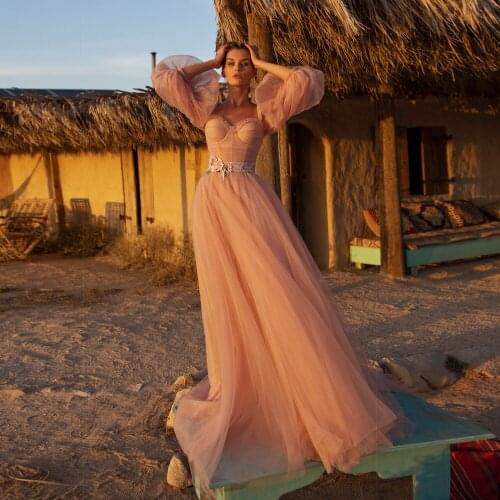 Romantic Wedding Dresses Bohemian Off Shoulder Pleated Tulle Puff Sleeves Wedding Gown Beach Bridal Dress with Flower Sash