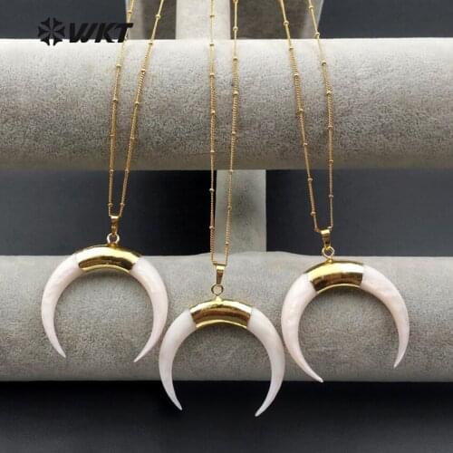 WT-N1068 Wholesale Natural White Pearl Horn Necklace Crescent Moon Gold string ball Chain Necklace Jewelry natural shell horn go