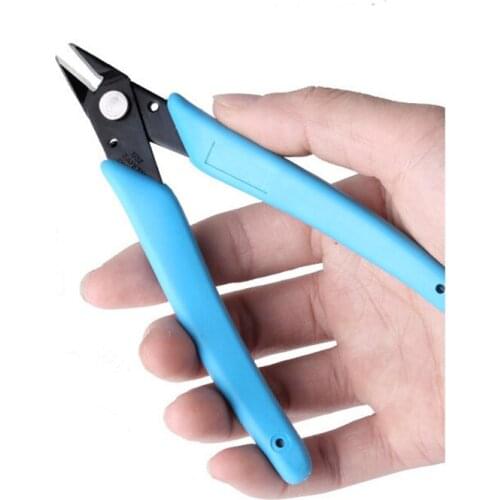 1pc Nail Art Clipper Professional Nail Rhinestones Clipper Cutter Metal Chain Scissors Manicure Nail Jewelry Easlier Removing