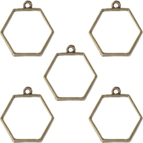 Hollow hollow frame pendant UV resin embossed jewelry making accessories DIY jewelry accessories