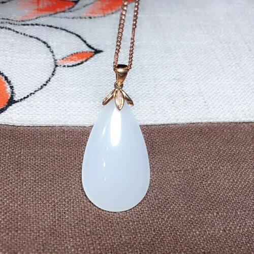 18k gold and Tian Baiyu pendanth10