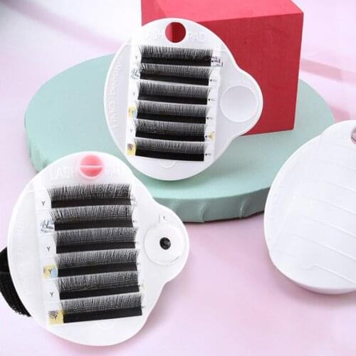 Professional Individual Eyelash Extension Hand Plate Palette Tray Tools Eye Lash Holder with Adjustable Wrist Strap Plastic
