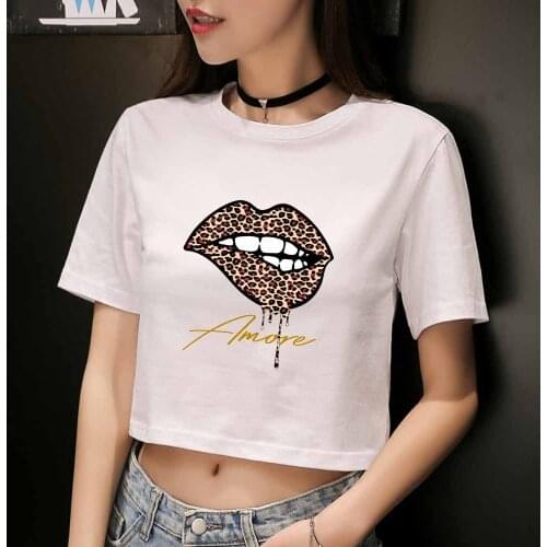 Black and White Crop Top Leopard Lips Print Top Streetwear Women Tshirts Women Cotton Tee Shirt Casual Short Sleeve Crew Neck
