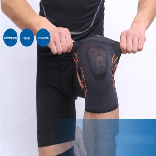 Huan Wei Compression Sleeves Knee Brace Pain Relief In Weight Lifting for Both Men Women