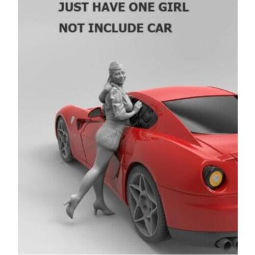 1/35 Resin Model Building Kit Figure Beautiful woman standing by the car (not including the car)