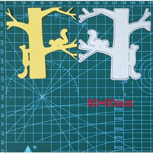 Squirrel Climbing Tree Trunk Metal Cutting Dies For Stamps Scrapbooking Stencils DIY Paper Album Cards Decor Embossing 2021 New