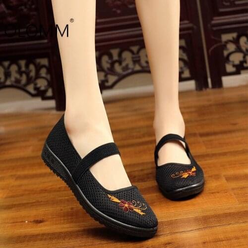 Cloth Shoes Female Non-slip Soft Bottom Breathable Large Size Casual Mesh Shoes Flat Shoes Women Tenis Feminino Zapatos De Mujer