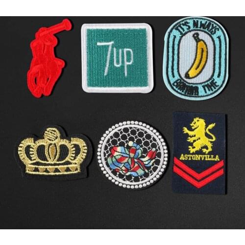 An crown Army Badge Iron on Patches for Clothing Military Stickers on Clothes Appliques Banana Embroidery Stripes for Backpack