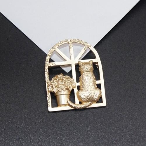 Vintage Matte Gold Color Cat Potted Plants Flower Potted Plants Brooches Pin For Women Animal Brooch Party Jewelry Accessories