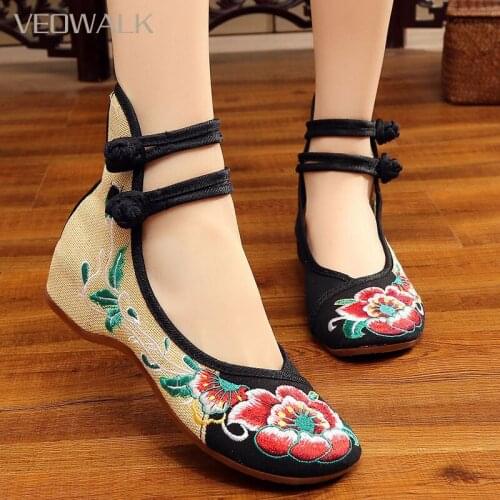Veowalk Chinese Style Women Cotton Fabric Ballet Flats Hibiscus Flowers Embroidered Ladies Casual Comfortable Walking Shoes