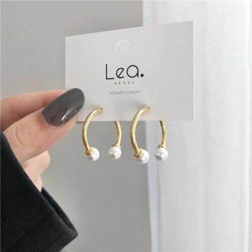 YANGLIUJIA Baroque Pearls Round Earrings European And American Style Hip-hop Punk Retro Earring Women Wholesale Jewelry Gifts