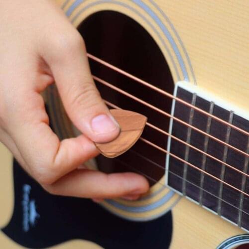 10pcs Newest Wood Grain Bass Guitar Picks Mediator Thickness 2.5mm Acoustic Guitar Plucked Accessories Guitar Pick Tools