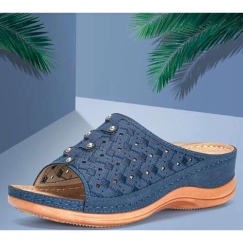 Women Sandals Soft Comfortable Beach Shoes Slippers