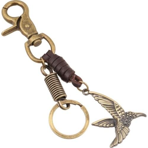 Vintage Punk Fashion Keychain Bronze Alloy Rings Flying Bird Suspension Pendant Leather Key Chain for Car Bag Women Men Jewelry