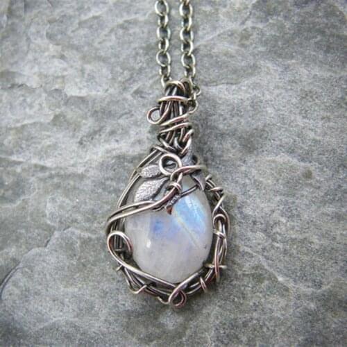 Retro Classic Necklace Moonstone Necklaces For Women Fashion Jewelry Gifts