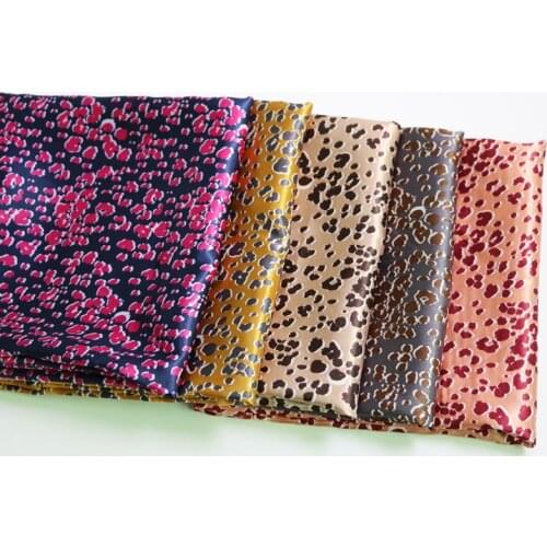 100cm*148cm Glossy Satin Fashion Leopard Fabric For Dress Gown Pajamas Material Charmeuse DIY Tissue