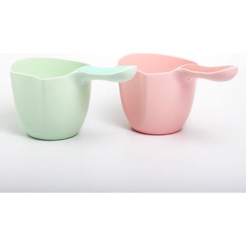Baby Bath Cap Bathing Scoop Plastic Water Scoop Baby Shampoo Bath Spoon Child Wash Hair Rinse Cup Kids Bath Waterfall Mini Cup