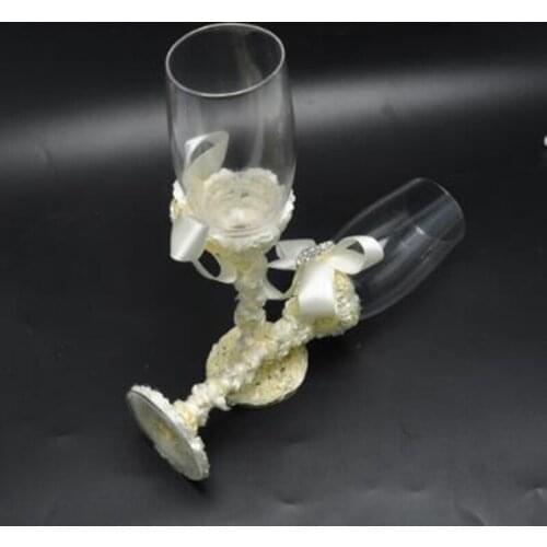 2pcs/lot flower and heart rhinestone wedding toasting glasses wedding champagne glasses gift for wedding party decoration