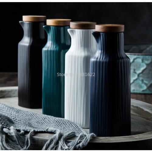 4pcs Simple Household Kitchen Supplies Seasoning Pot Ceramic Soy Sauce Pot Vinegar Bottle Japanese Sauce Bottle