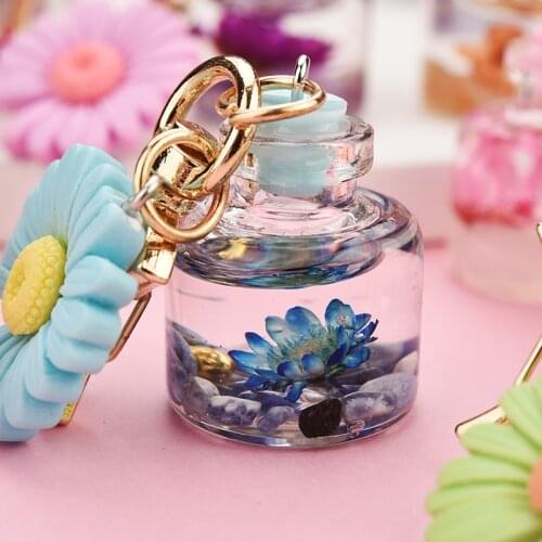Moon Buckle Chrysanthemum Keychain DIY Jewelry Accessories Keyring Bottle Quicksand Simulation Flower Wish Bottle Key Chains