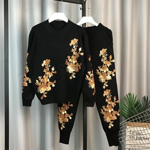 Europe Spring Winter Knitwear Clothing Sets Women Fashion Gold Thread Flower Embroidery Sweater + Long Harlan Trousers Set 2018