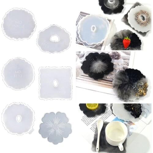1 Set Resin Coaster Molds for Resin Casting Silicone Geode Coaster Molds with Gold Foil Flakes for Epoxy Resin Coasters