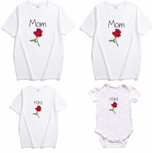 Family Tshirts Boys Girls Mom Mommy and Daughter Son Rose Print Family T-shirt Family Look Matching T-shirt Mommy and Me Clothes