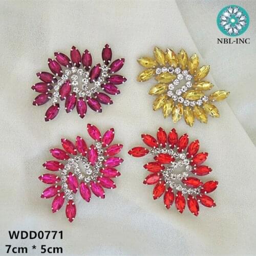 30PCS )Wholesale hand beaded sewing crystal rhinestone applique patch iron on for dresses WDD0771-COL