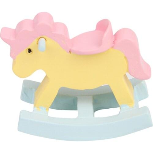 Wooden Horse Model Cake Adornment Creative Cake Topper Resin Cake Ornament