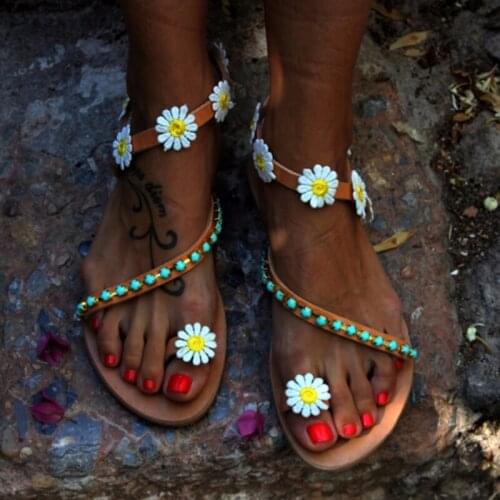 Summer Women Shoes Flat Heels Sandals Fashion Female Comfortable Sweet Flowers Beach Sandals Plus Size 35-44 Summer Sandals