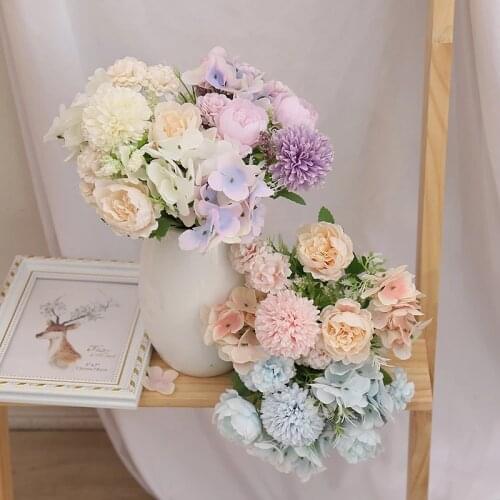 Artificial 7 Roses Wedding Hand Bouquets Fake Flowers Home Decoration for Photo Props Table Decoration Bridesmaid Holding Flower