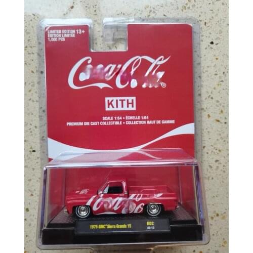 M2 Machines 1:64 1975 GMC Sierra Grande 15 Collection Metal Die-cast Simulation Model Cars Toys