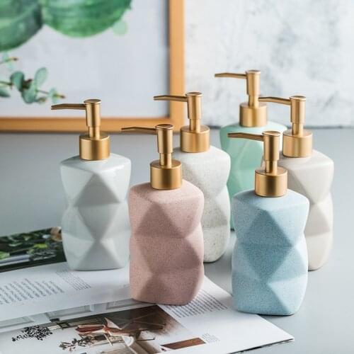 Nordic Bathroom Accessories Set Ceramic Hand Sanatizer Dispenser Bottle Luxury Shampoo And Conditioner Dispenser Bottles