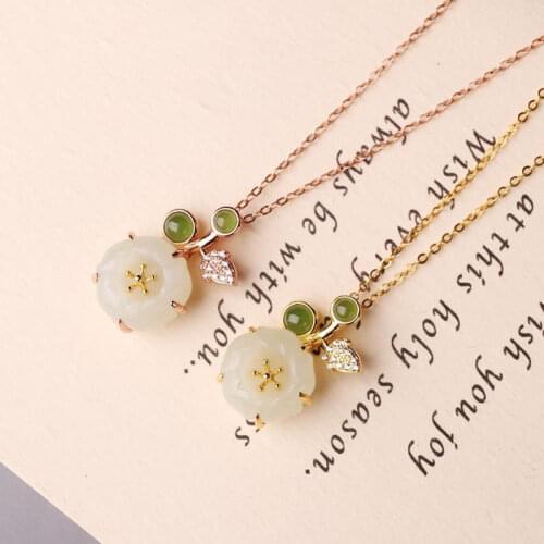 New S925 Sterling Silver Hetian Jade Plum Pendant Personality Retro Temperament Clavicle Necklace Womens National Style for