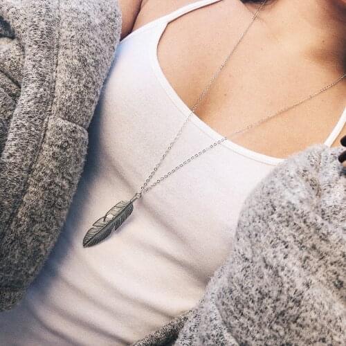 Fashion Simple Gold Color Meter Feather Pendant Necklace for Women Leaf Shaped Female Long Sweater Chain Girls Jewelry Gifts