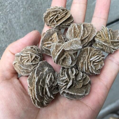 Christmas gift natural beautiful quartz mineral desert rose crystal stone specimen for decoration