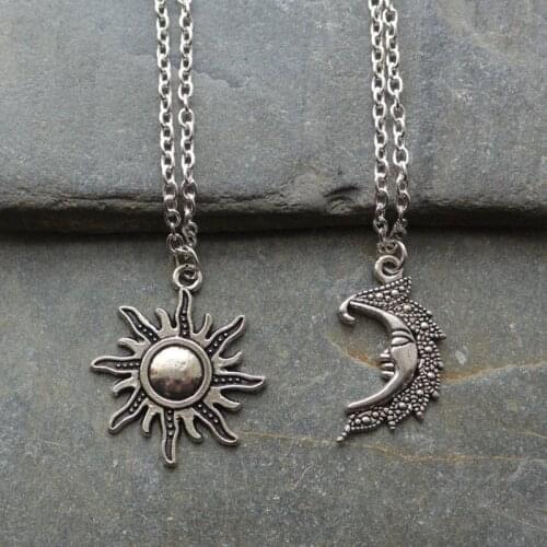 2021 New Silver Color Sun And Moon Necklaces Chain Pair Of Celestial Best Friends Gift For Friend Long Pendants Men Women