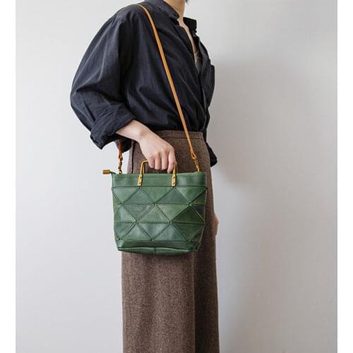 New retro shoulder bag crossbody bag head layer cowhide literary original ladies bag