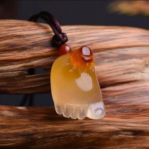 NATURAL CHALCEDONY SPIDER A FOOT PENDANT NECKLACE DROP SHIPPING HAND-CARVED LUCKY AMULET LOVERS NECKLACE FOR MEN AND WOMEN