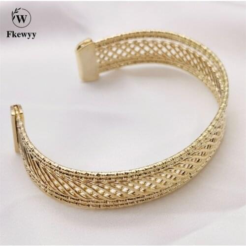 Fkewyy New Fashion Luxury Bracelets For Women Charm Designer Bangles Hand Made Mesh Bohemia Jewelry Party Gift Accessories Girls