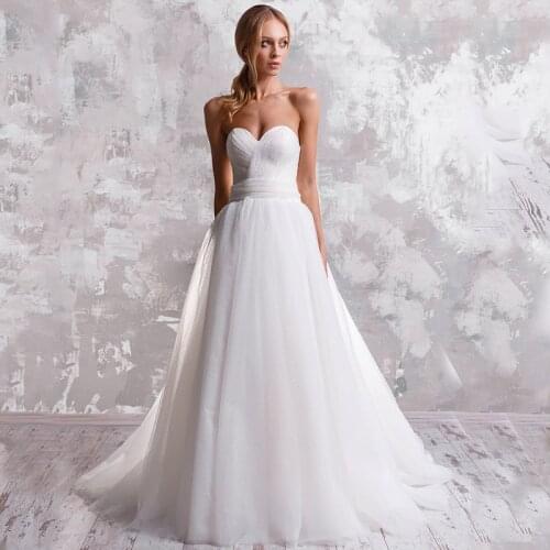 Sexy Strapless Sleeveless A-line Wedding Dress 2021 High Quality Tulle Sweep Train Pleats Bridal Gowns with Bow