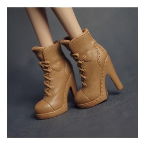 Doll shoes boots for your Barbie dolls BBI962
