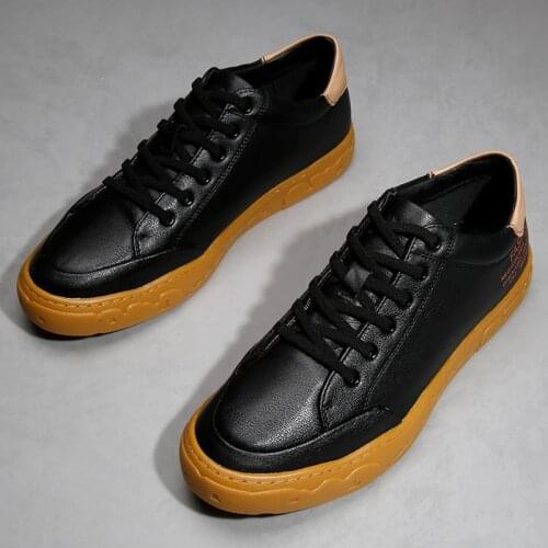 2019 Luxury Mens Skin Casual Shoes Flats Leather Soft Breathable Sneaker Natural Vulcanized Shoes Non-slip Sole R6-38