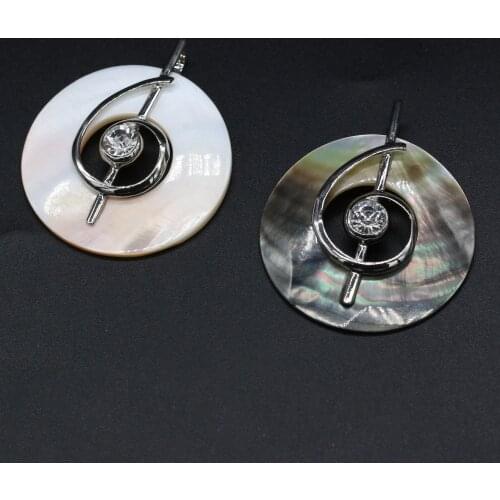 Charms Musical Note Shell Pendant Round Shape Natural Shell Pendant for Women Exquisite Jewelry Party Gift 50x50mm