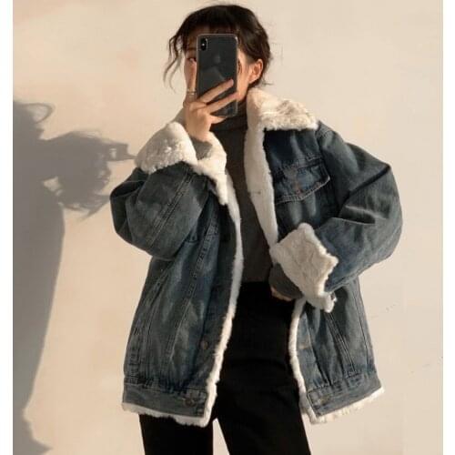 Winter Denim Jacker Lamb Wool Coat Women Thick Warm Loose Lamb Wool Coat Ladies Fashion Plush Coat vintage Denim Overcoat 2021