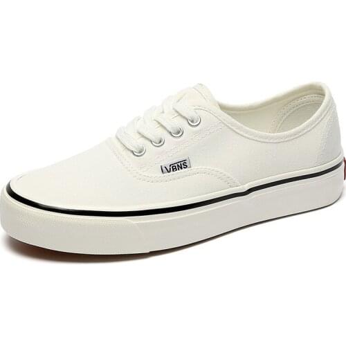 Unisex Skateboard Shoes Low-Top Classical Shoes Outdoor Summer Trend Breathable Sneakers 2021 New Brand Designer 35-44 Euro