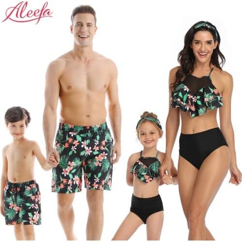 Family Matching Swimsuits Beachwear Mother Daughter Swimwear Dad Son Beach Shorts Couples Beach Outfits Swimwear Women