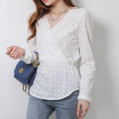 2021 Autumn New Sexy Lace V-neck White Blouse Women Tops Lace Embroidery Clothes Long Sleeve Solid Tops Chemisier Femme 16414